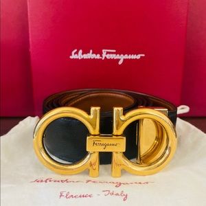 ⭐️Salvatore Gancini Gold Buckle Belt!⭐️